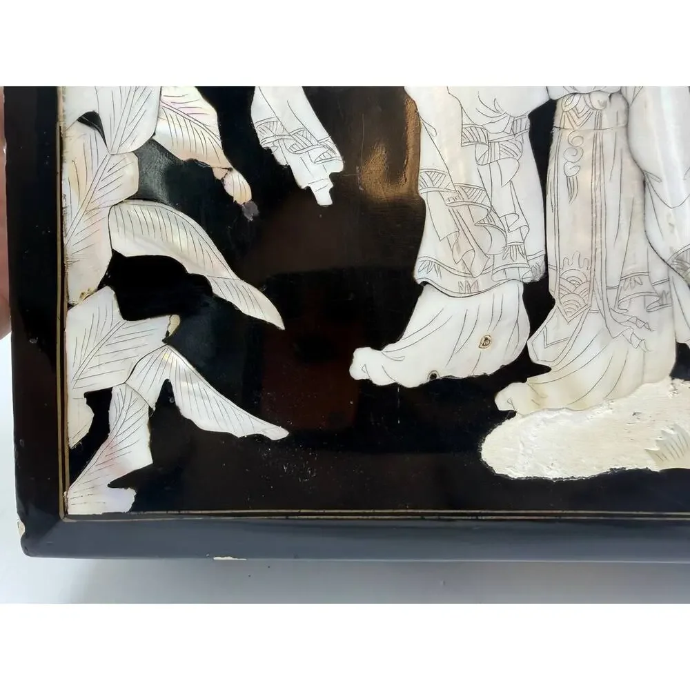 Asian Black Lacquer Jewelry Box Mother of Pearl Inlay Red Velvet 2.35 lb